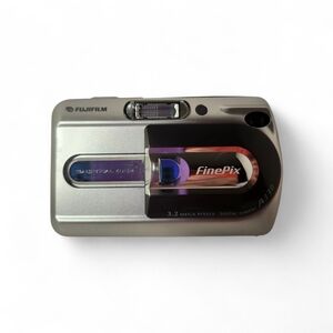 Fujifilm FinePix Silver Digital Camera